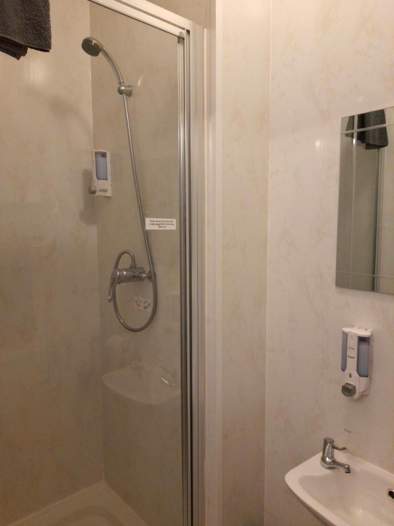 Phoenix Гостевой дом 2*